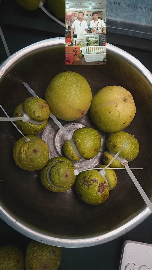 文玩核桃把件青皮官帽2个葫芦6个（售出不退不换）