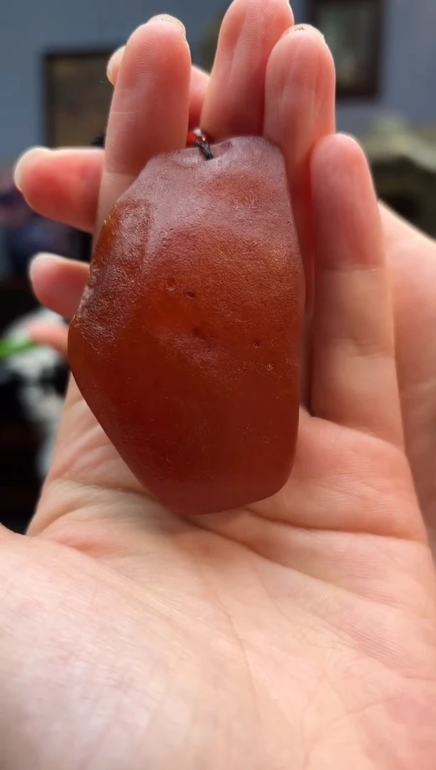 琥珀颈饰未镶嵌吊坠