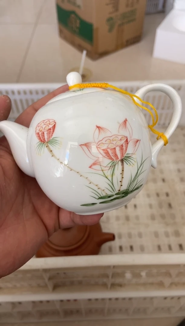 无运费险有瑕疵的摄影的产品有使用过的痕迹有点脏介意勿拍