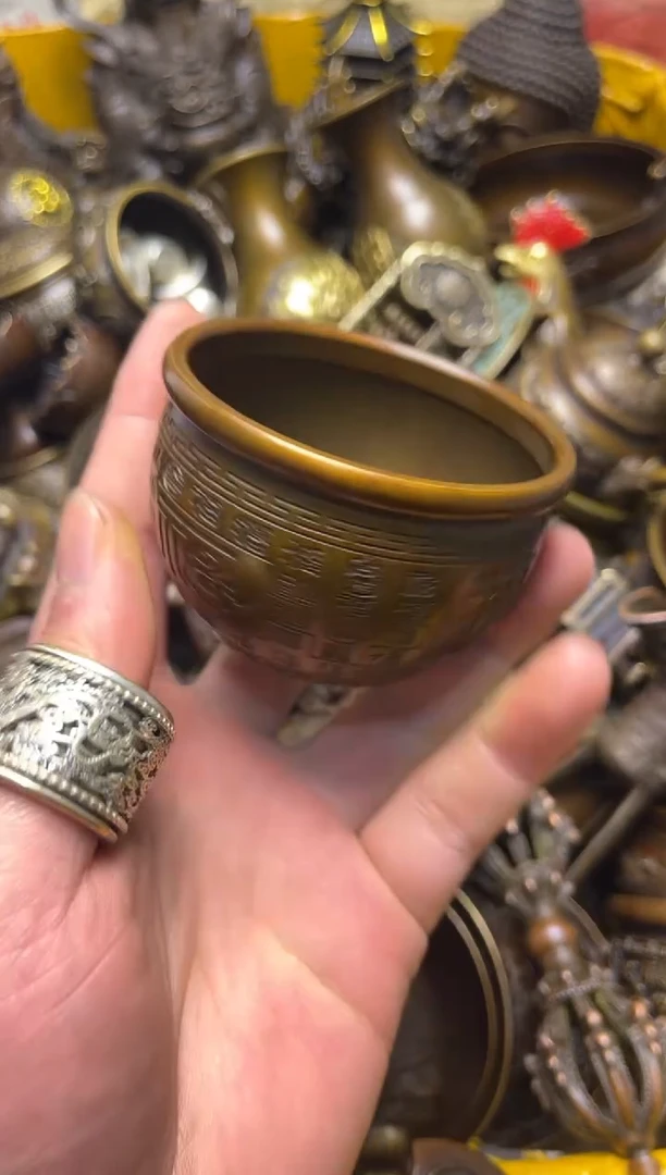 精美铜器，点击下单