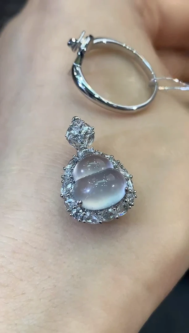 18K金镶嵌戒指翡翠B361