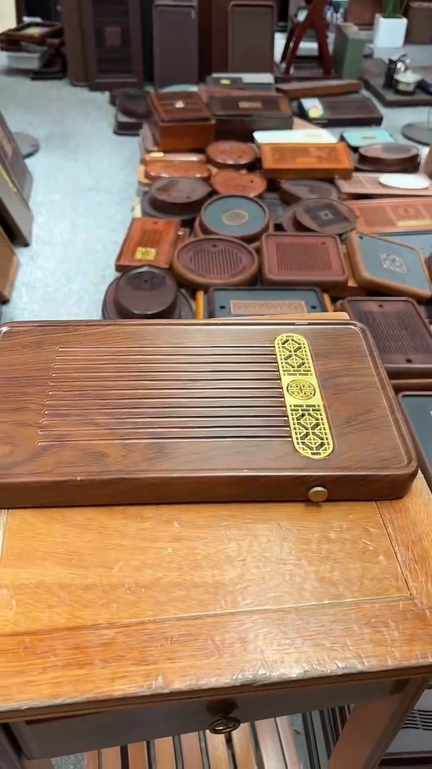 实木一整块长34CM*宽19CM茶盘