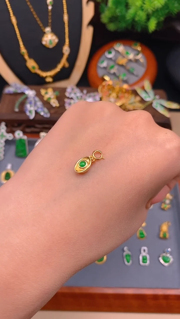 【闪购商品】翡翠吊坠(不含链)银S925镶嵌元宝万能扣（多样性发其一）