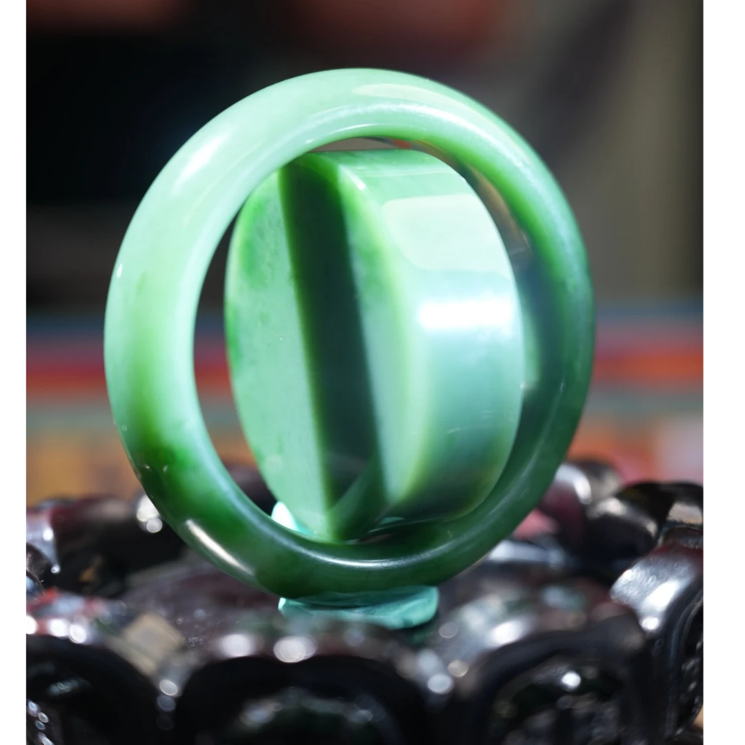 C41-AAA级【天然和田玉手镯套盒】166.62g-YD10120150001129