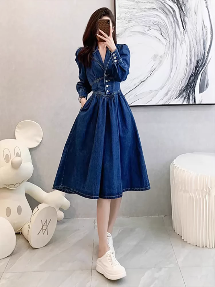 深蓝色牛仔连衣裙2025春装港风复古小众气质收腰小个子长款a字裙