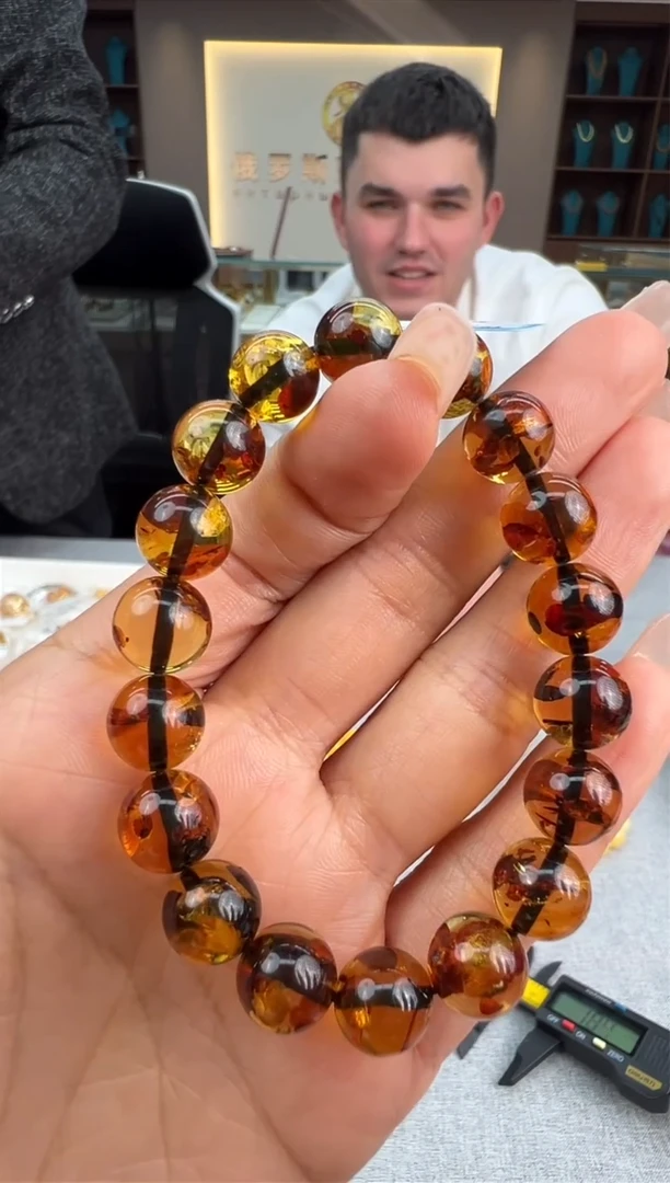 【闪购商品】琥珀手链未镶嵌31秒拍号