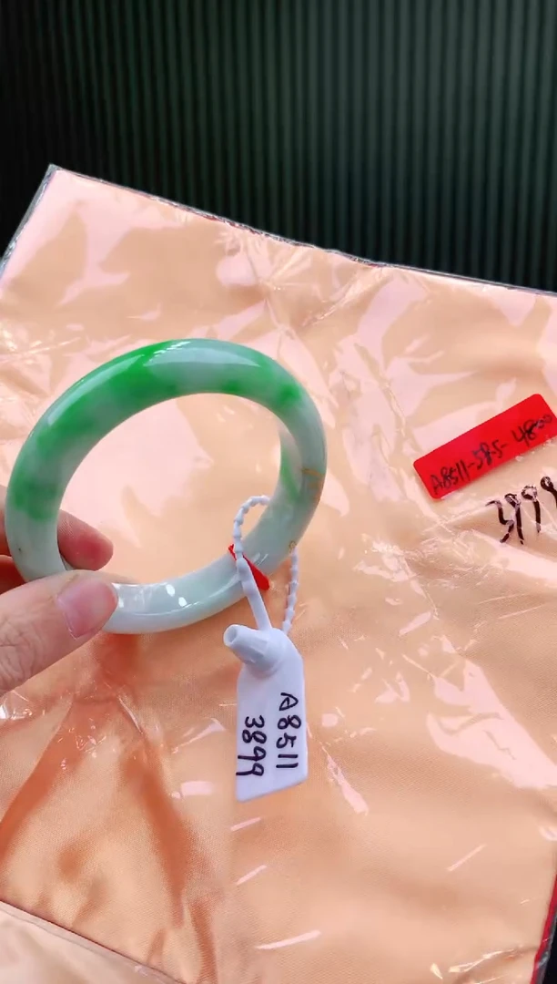 未镶嵌手镯翡翠58+