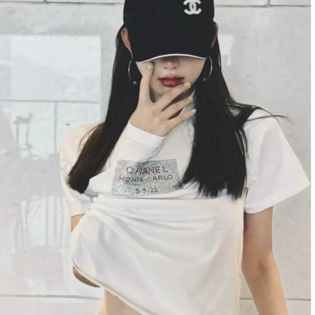99新 Chanel/香奈儿 Chanel 白色字母烫钻短袖T恤 S码