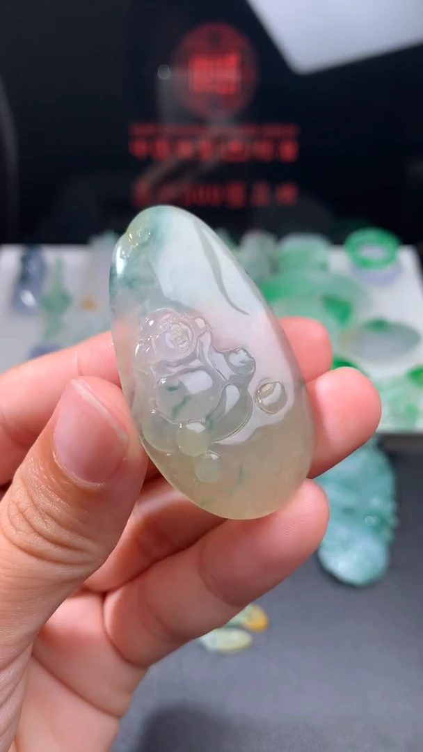 未镶嵌定制翡翠