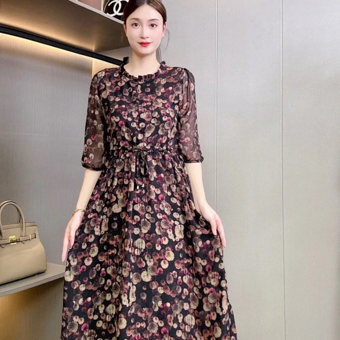 荷塘月色2024新款秋装 纯色 时尚修身休闲连衣裙 优雅显瘦 收腰裙