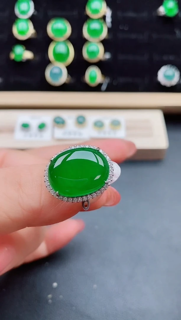 【闪购商品】翡翠戒指银S925镶嵌5080505