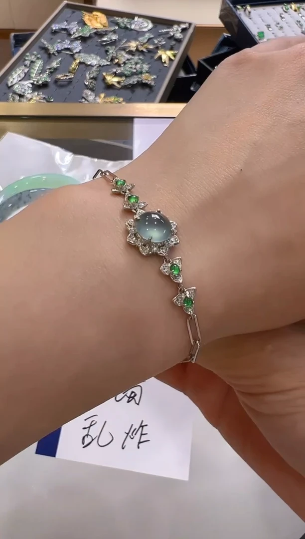【闪购商品】翡翠手链银S925镶嵌多样性发货拍一发一