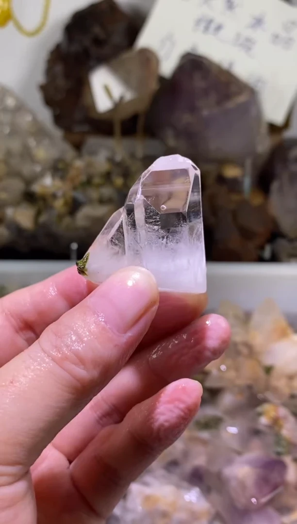 未镶嵌珠宝半成品水晶72号四川超七花园水晶