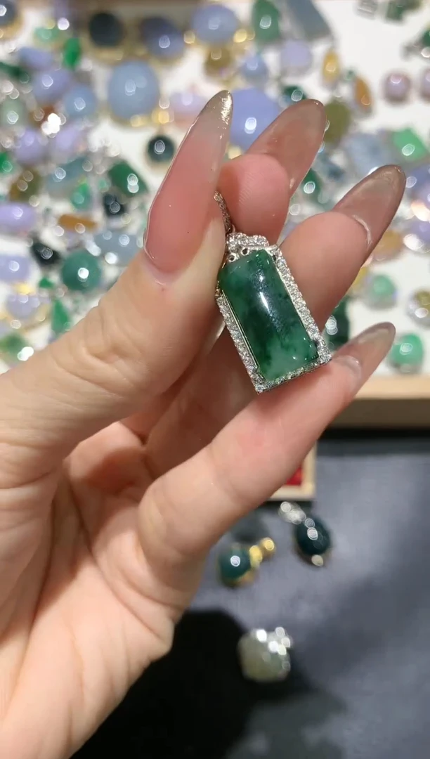 【闪购商品】翡翠吊坠(不含链)银S925镶嵌团购44