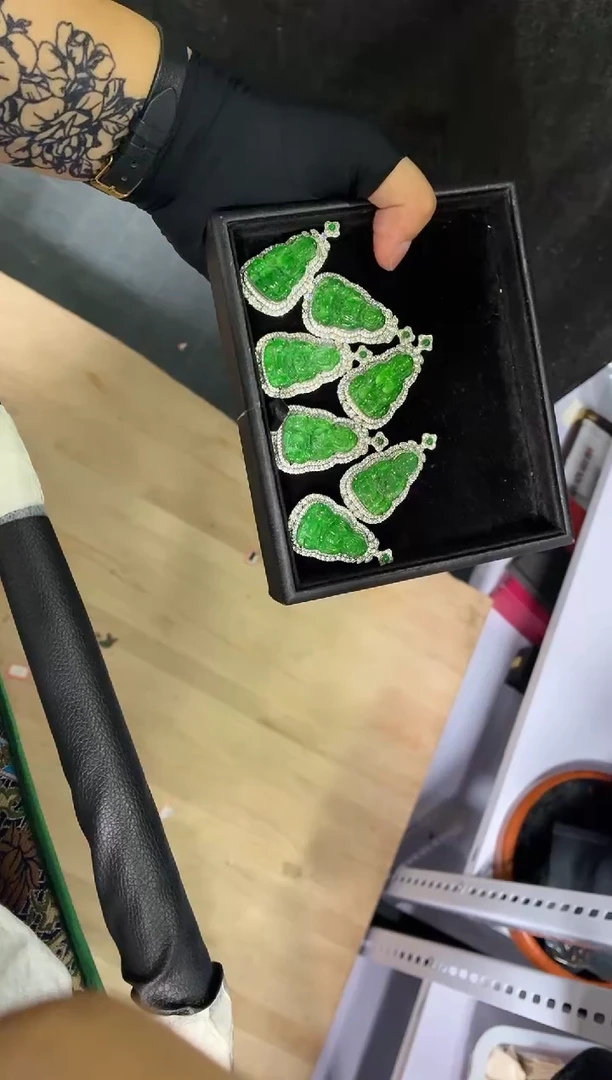 未镶嵌定制翡翠51定制翡翠-多样性发货（发其一）