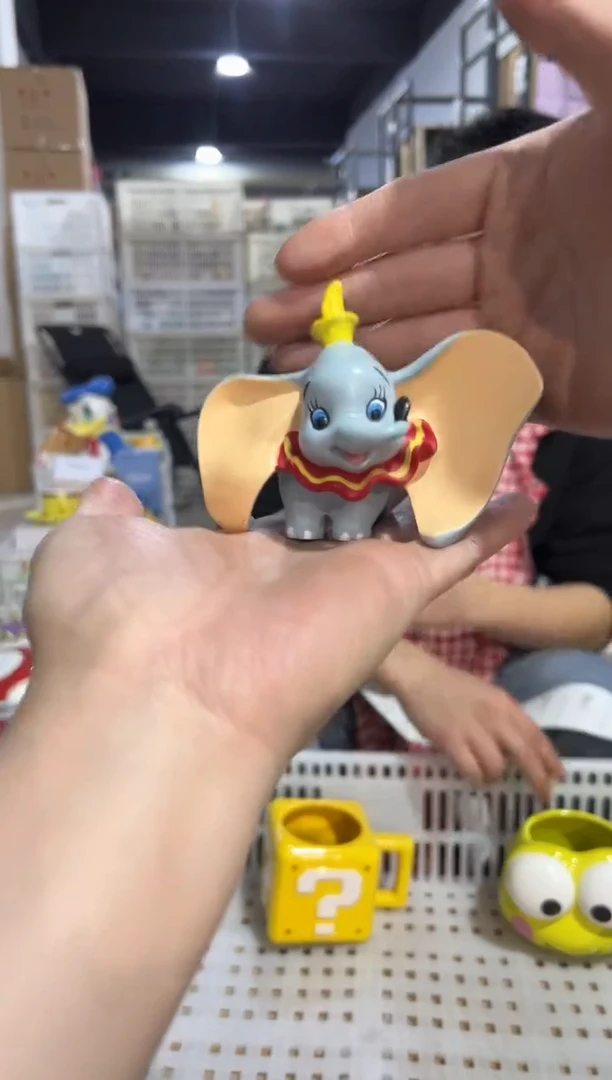 【闪购商品】杯树脂小飞象摆件