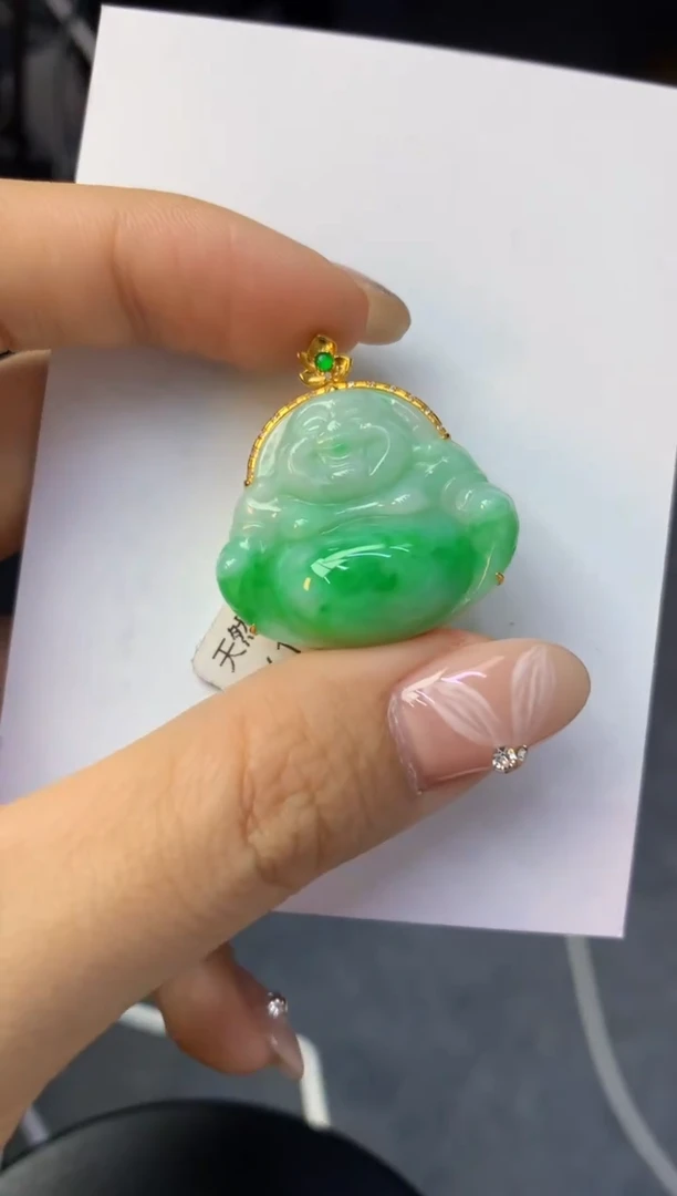 颈饰18K金镶嵌翡翠天然缅甸a货翡翠百元以上9元证书费自理