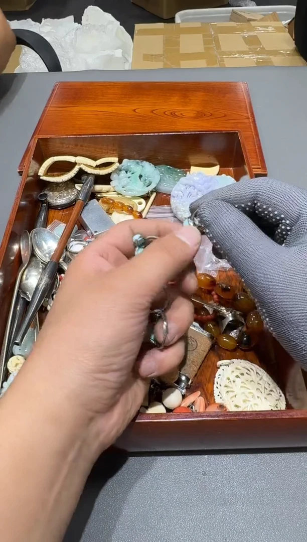 瓷片亚*小四孤品收藏中古品