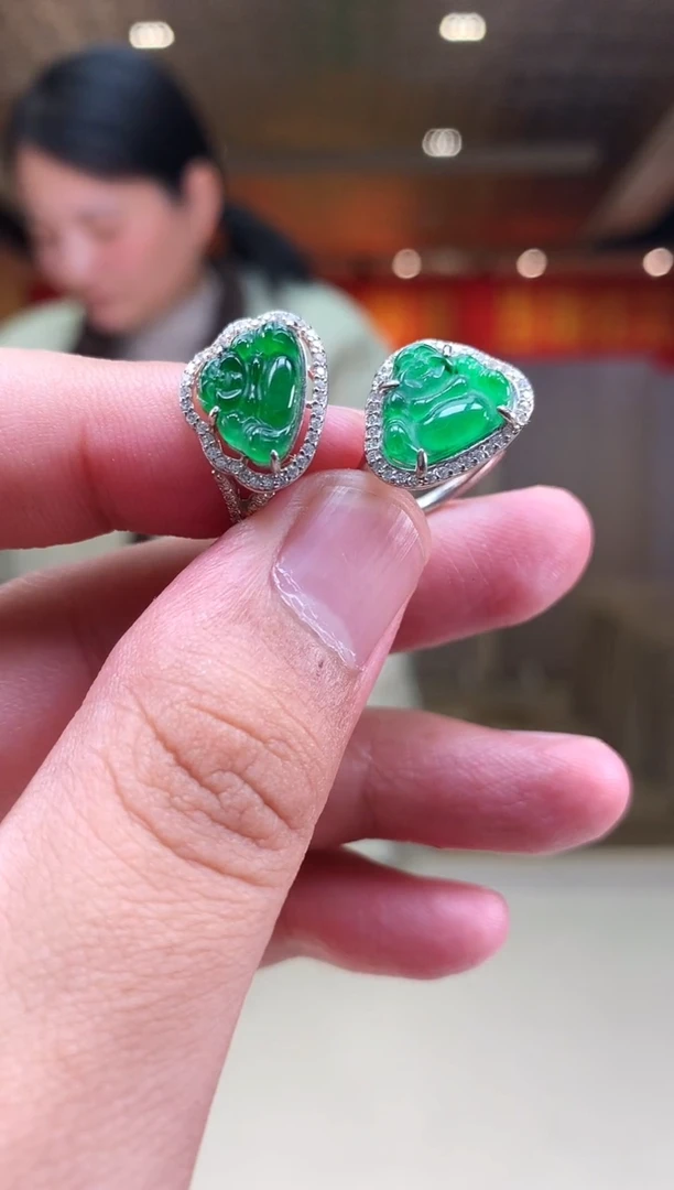 【闪购商品】翡翠戒指未镶嵌多样性发货（只发一件) *d19