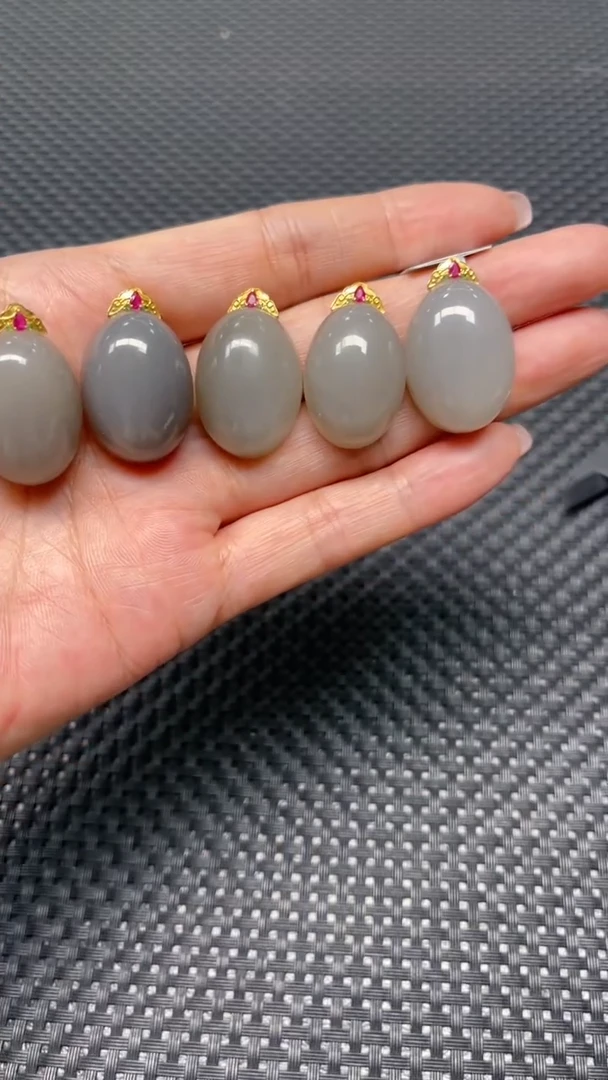 【闪购商品】和田玉吊坠18K金镶嵌多样性发1件  约23mm