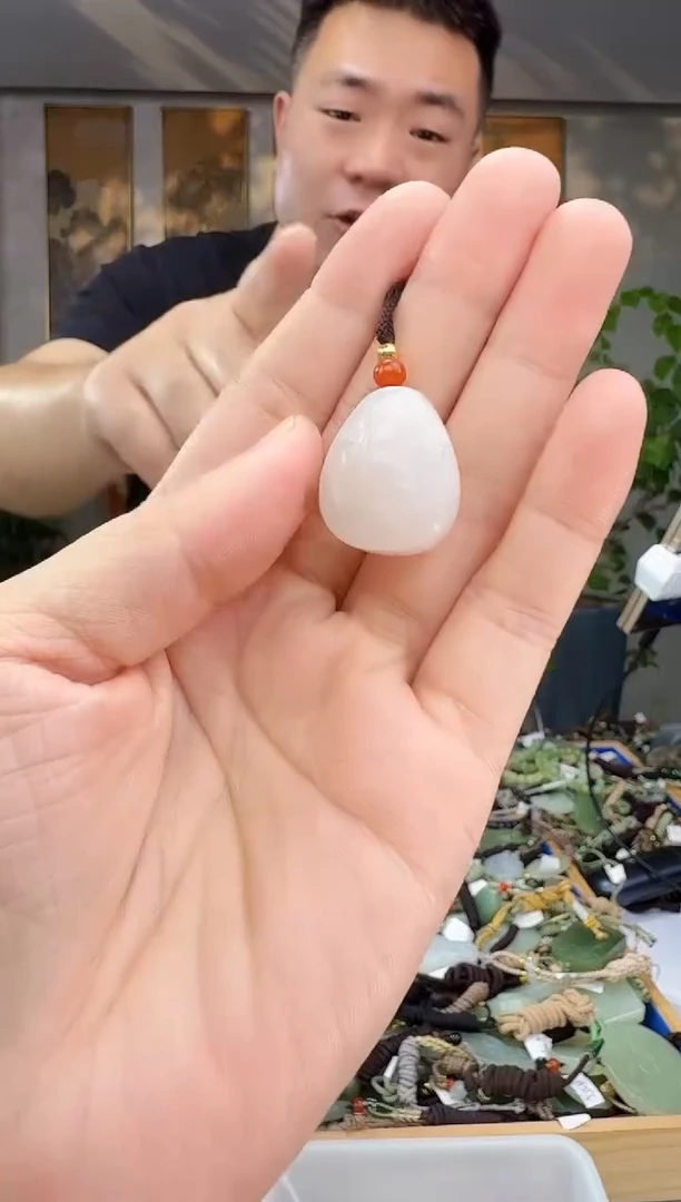 未镶嵌和田玉挂件拍一发一