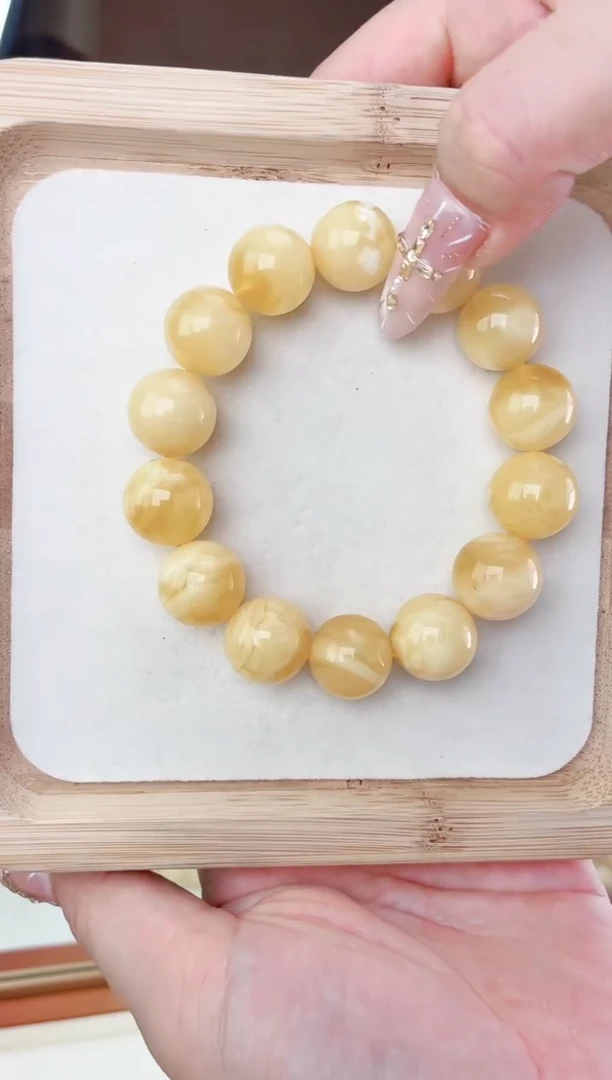 裸石蜜蜡未镶嵌手串