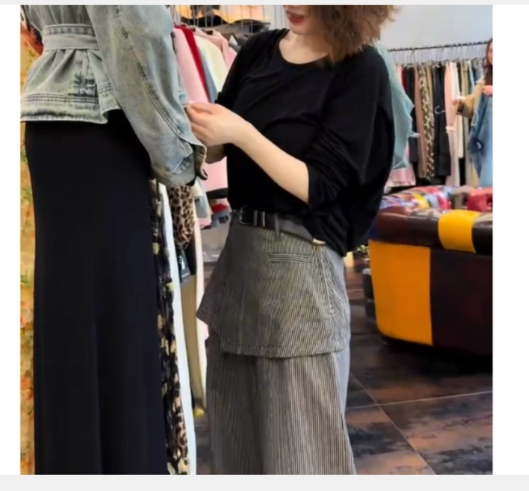 2025春季新款网红同款洋气减龄气质休闲上衣裤子女炸街飘1