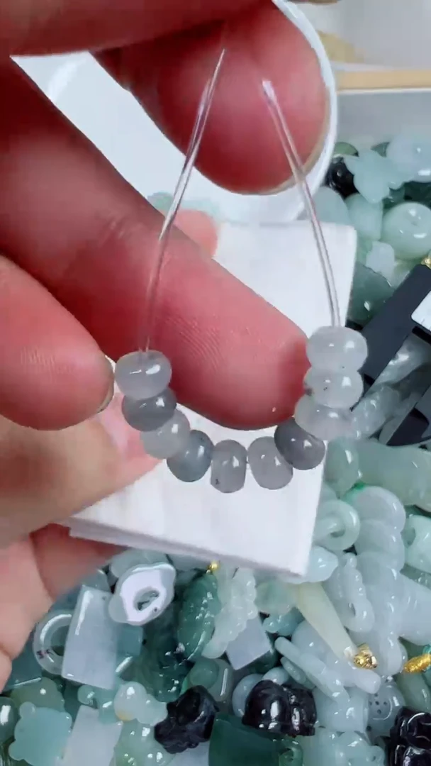 散珠翡翠82号链接，A货翡翠