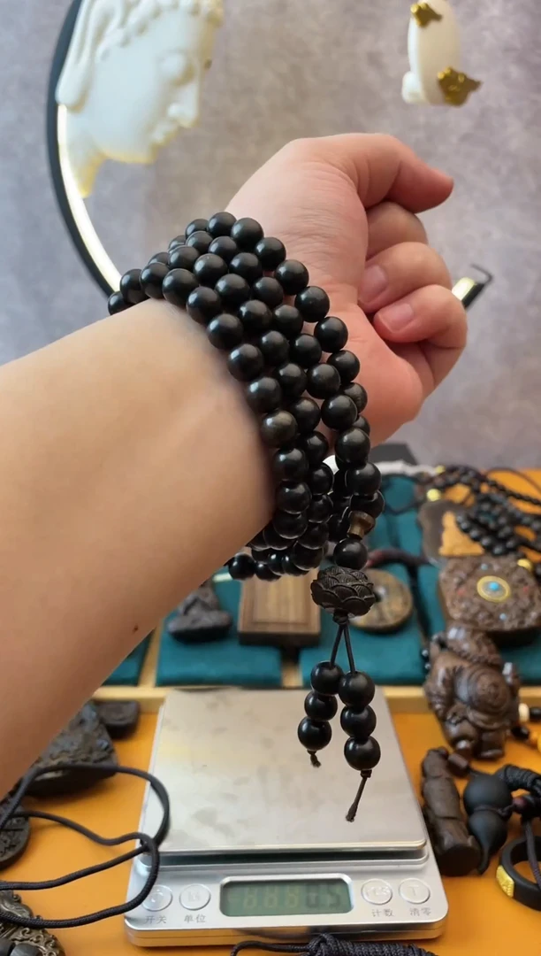 【闪购商品】贡木莲花手串多圈0.8108颗