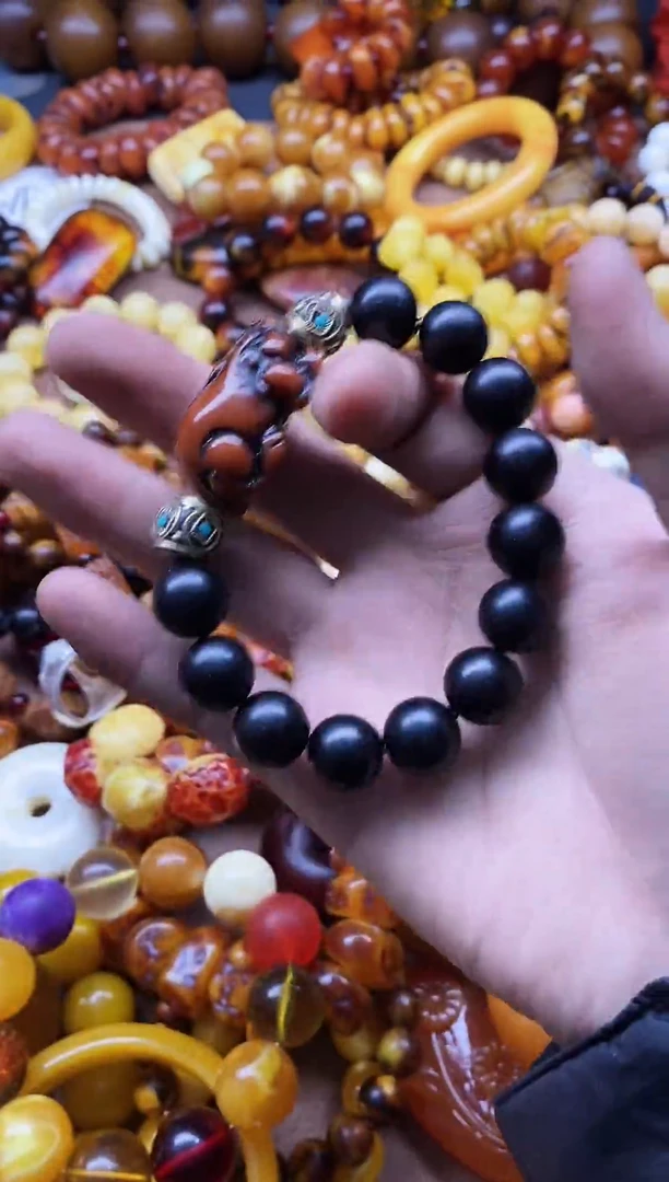 木默****2特色手工艺品多样性发货