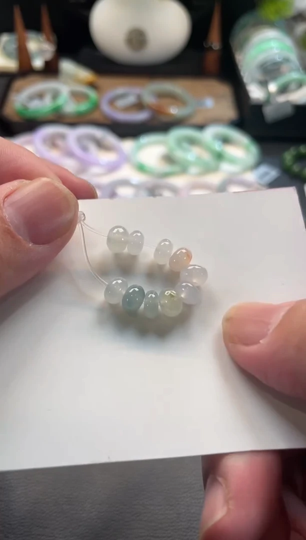 颈饰未镶嵌翡翠10号链接 有纹裂