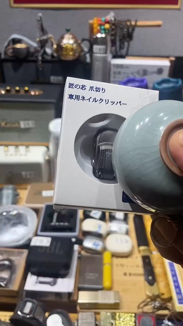 瓷片闪购商品 如图所示