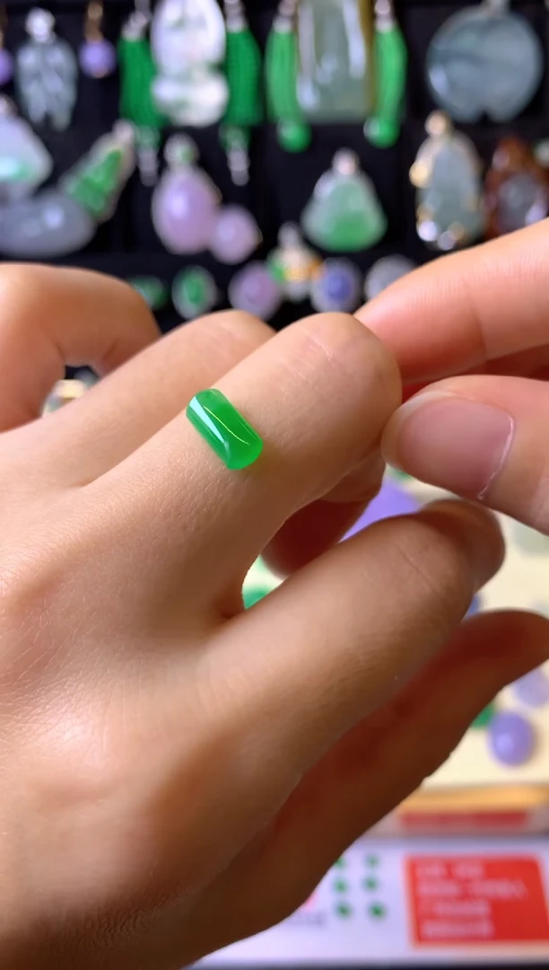 【闪购商品】定制翡翠未镶嵌1裸玉（客户意向镶嵌）