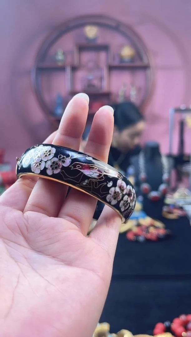 非遗 景泰蓝喜上眉梢开口镯 58-65 黑色