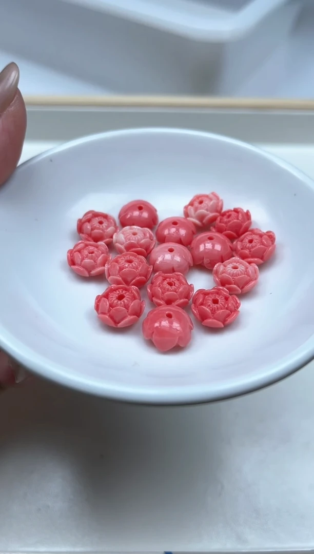 未镶嵌拼合珍珠（马贝珠）散珠C640女皇 贝睡莲5个9.9元