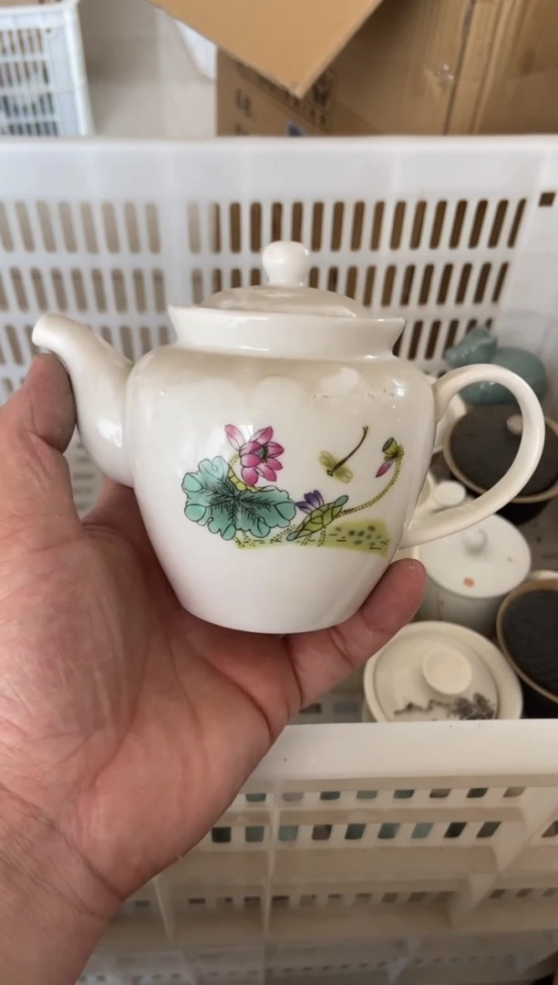 无运费险有瑕疵的摄影的产品有使用过的痕迹有点脏介意勿拍