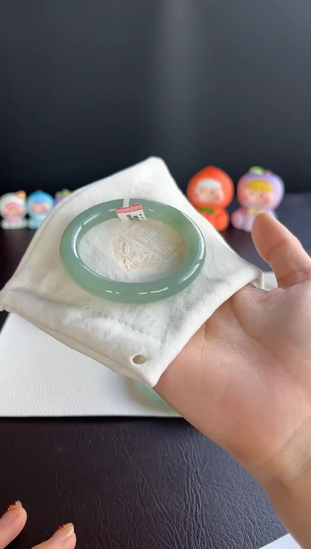 未镶嵌手镯翡翠10号53.9*9.6*9.3