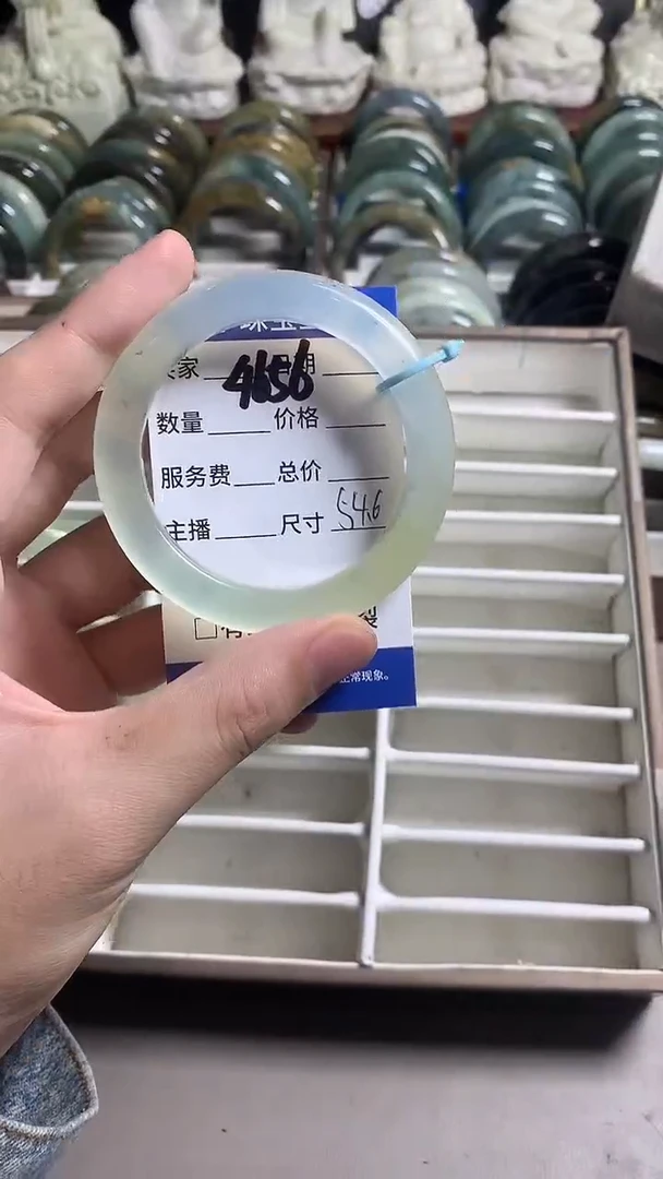 未镶嵌蛇纹石玉手镯4656