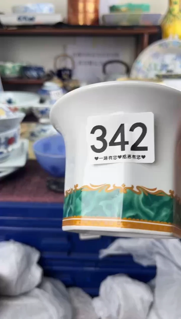 瓷片342...............