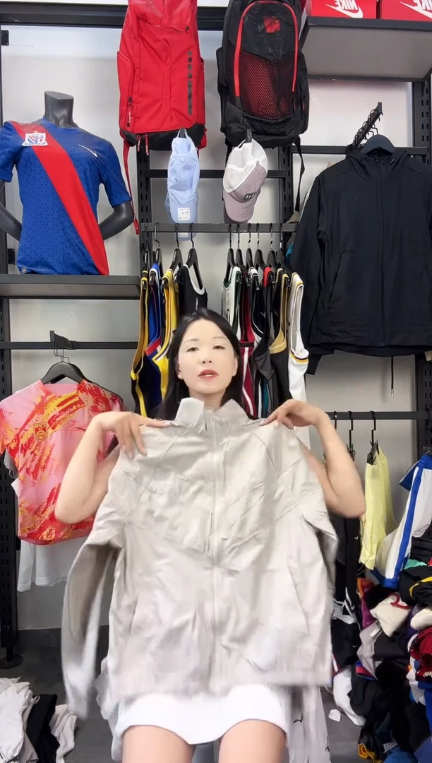 343 ·编码 瑕疵款直播间过款为准 尺码·M