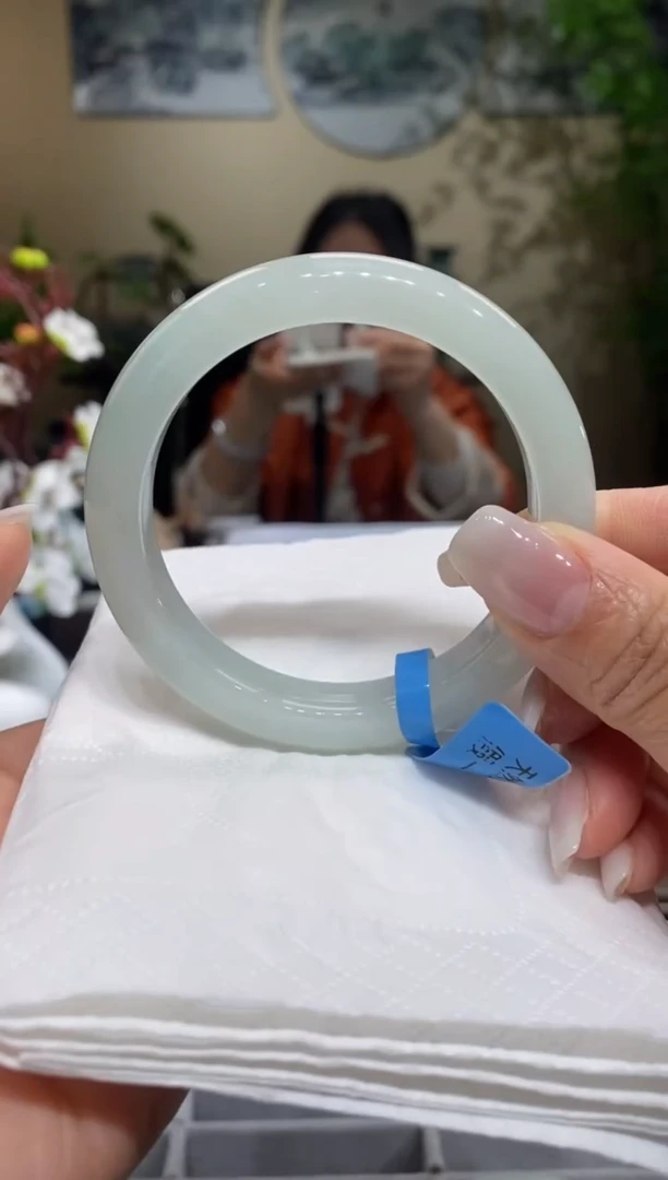 【闪购商品】翡翠手镯未镶嵌翡翠55-56