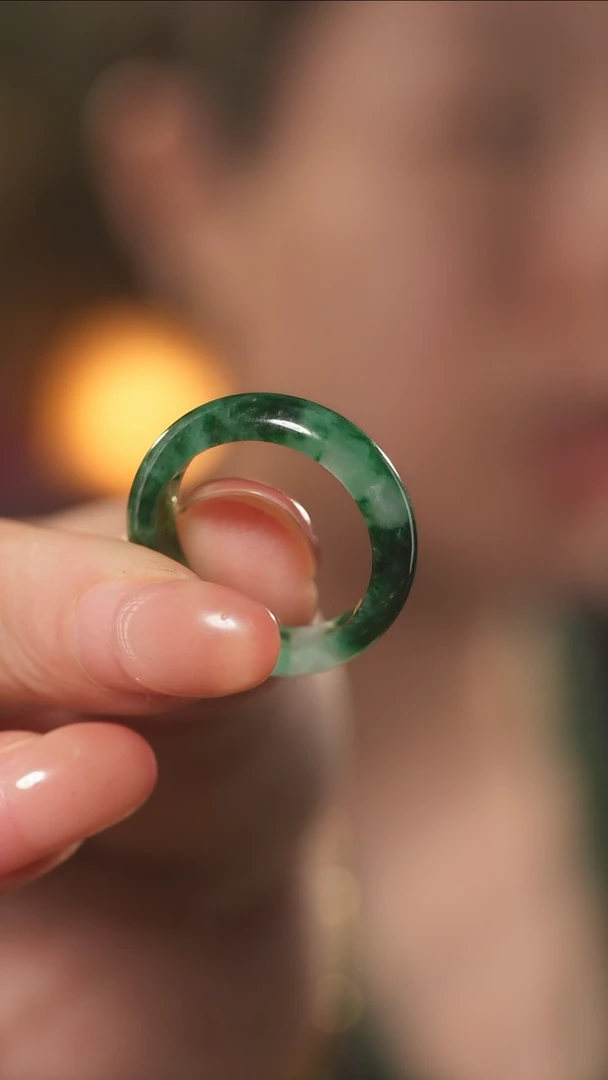 翡翠戒指未镶嵌圈口17 翡翠戒指