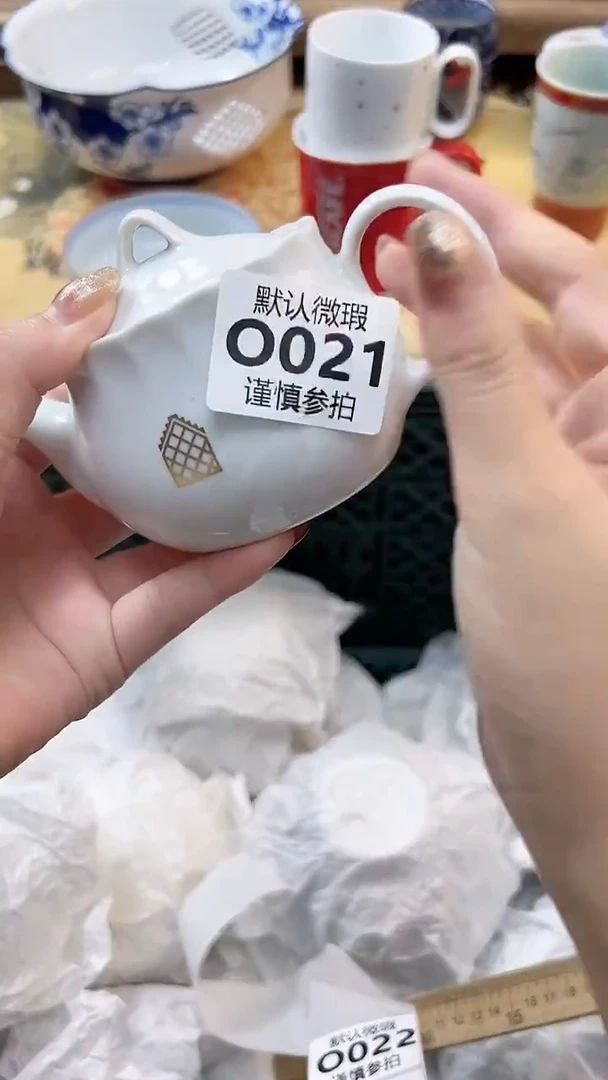 瓷片静****y  21