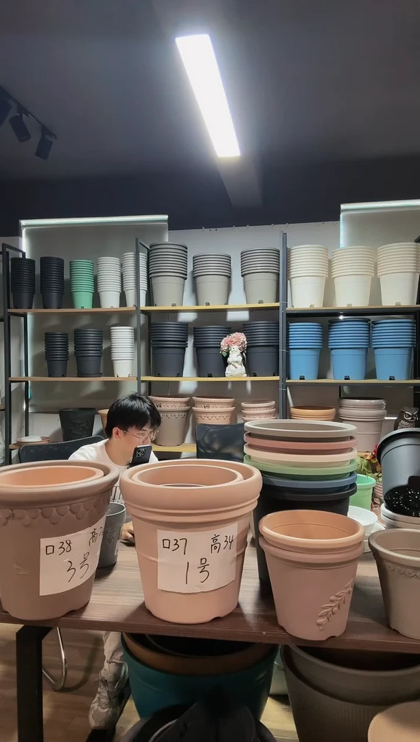 赫林花盆22白陶 10个