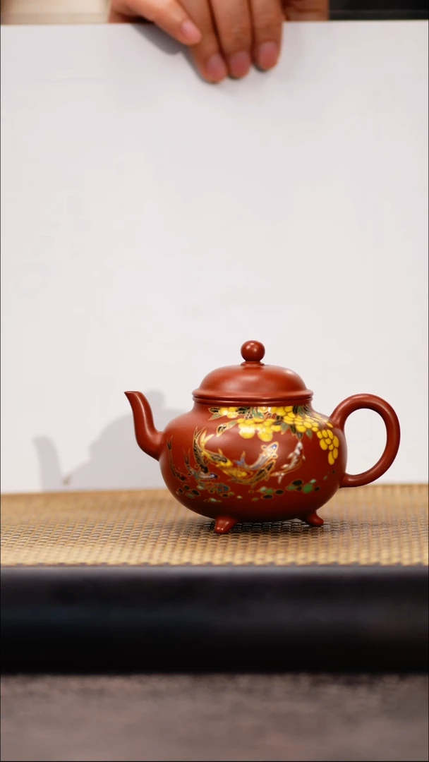 QMJ100朱泥 三足（九鲤呈祥）