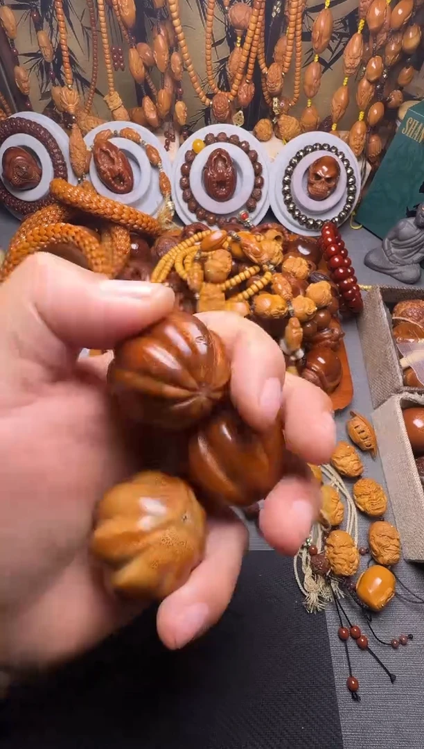 手串橄榄核瓜珠一个