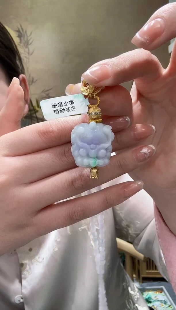 【闪购商品】翡翠颈饰未镶嵌吊坠