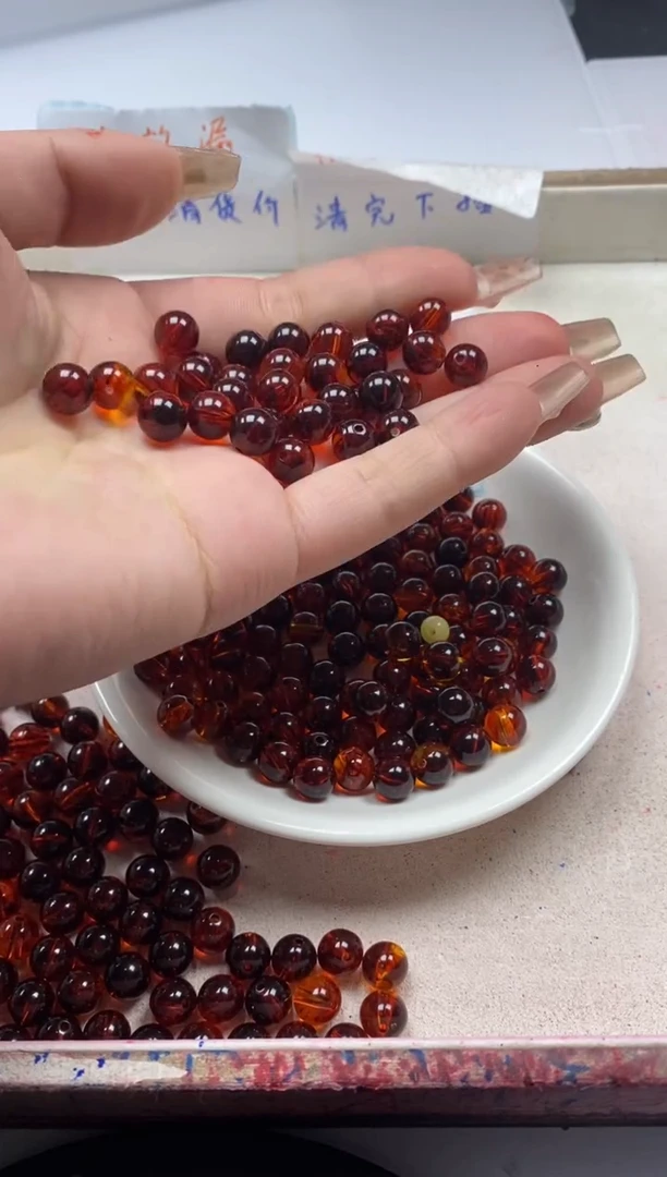 【闪购商品】蜜蜡颈饰未镶嵌w2379二代烟*丝药珀8mm*30颗