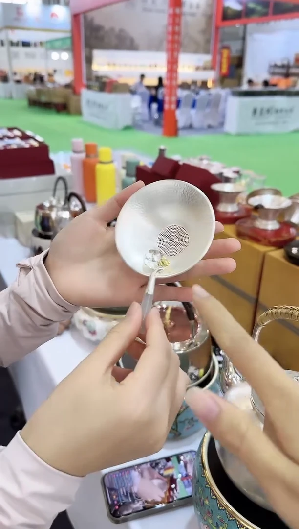 足银9999 纯银茶漏一个