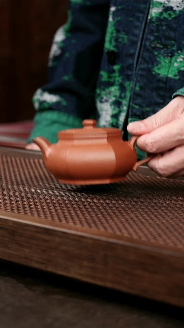 茶壶紫砂红降坡矮六方